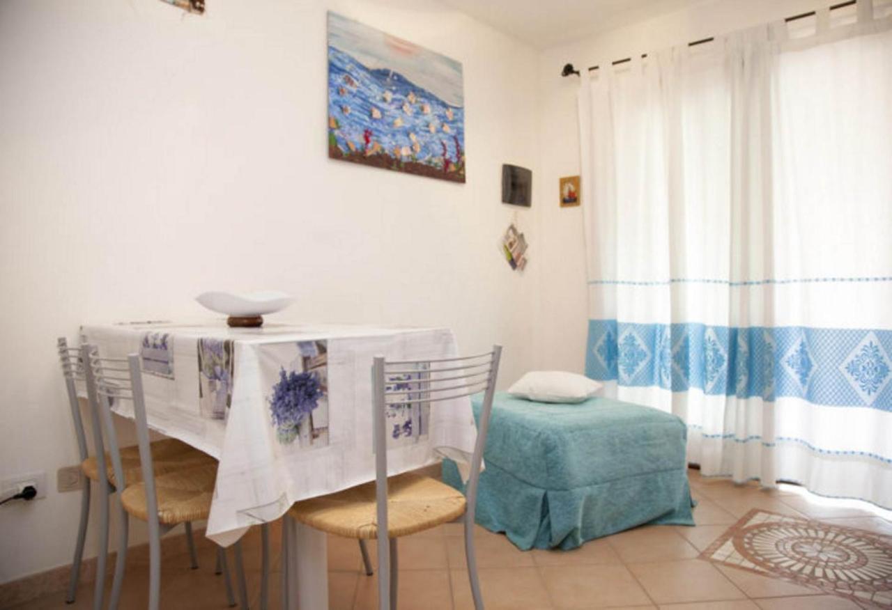 Li Rocchi Apartment San Teodoro  Luaran gambar